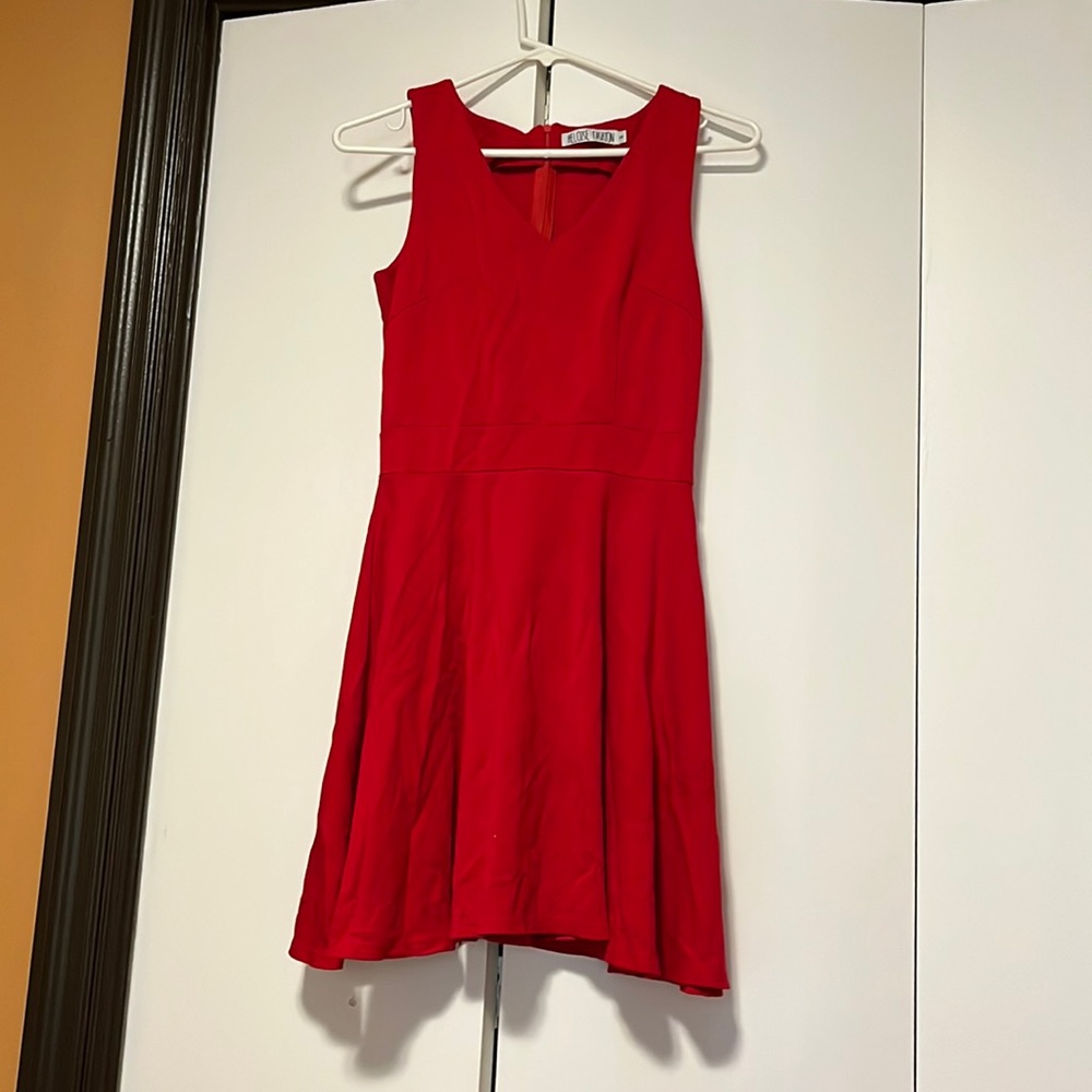 EUC Office Siren Heloise Fashion Red Fit and Flare Mini Dress V Neck Zip Back